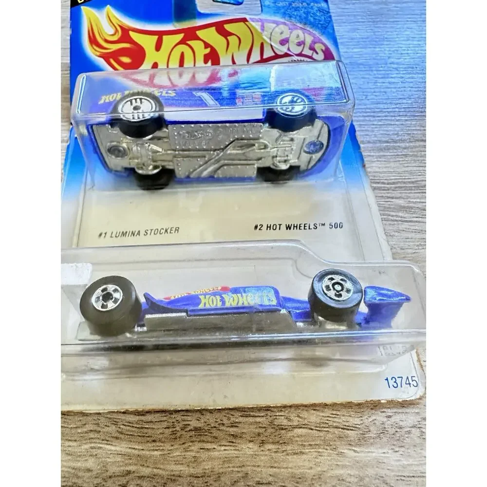 Vintage 1994 Hot Wheels Race Team Series #1 Lumina Stocker #2 500 Hotwheels H22